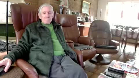 Snapshot of johan7_heet chatting on 02/04/25, 12:33 johan7 heet online show from 02/04/25, 12:33