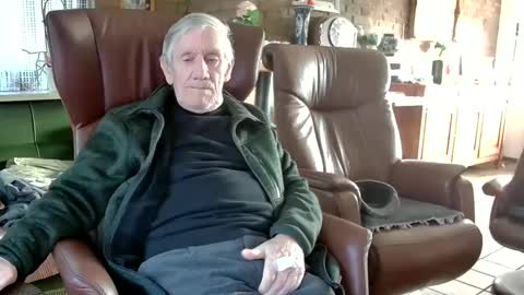 Snapshot of johan7_heet chatting on 02/16/25, 03:16 johan7 heet online show from 02/16/25, 03:16