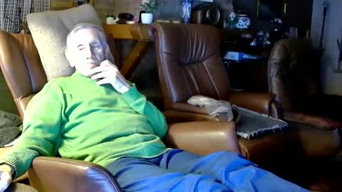 Snapshot of johan7_heet chatting on 09/12/25, 06:19 johan7 heet online show from 09/12/25, 06:19