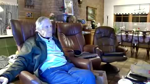 Snapshot of johan7_heet chatting on 10/31/25, 08:21 johan7 heet online show from 10/31/25, 08:21