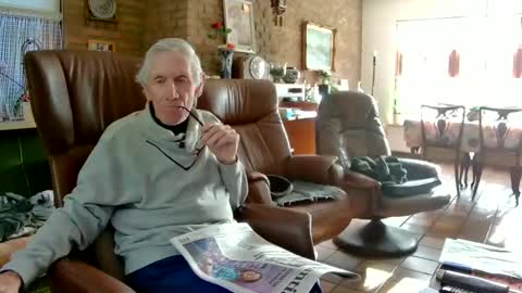 Snapshot of johan7_heet chatting on 11/04/25, 12:48 johan7 heet online show from 11/04/25, 12:48