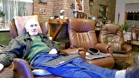 johan7 heet online show from 12/05/25, 08:16