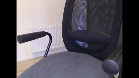 johan_73 online show from 10/09/25, 06:11