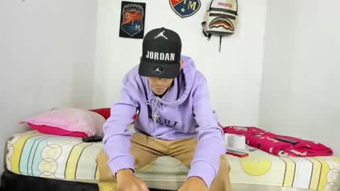 johan_and_antonella online show from 12/03/24, 03:30