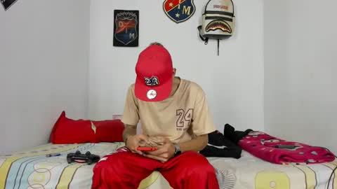 johan_and_antonella online show from 12/07/24, 03:58