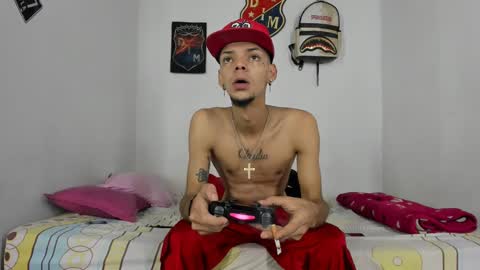 johan_and_antonella online show from 12/14/24, 07:14