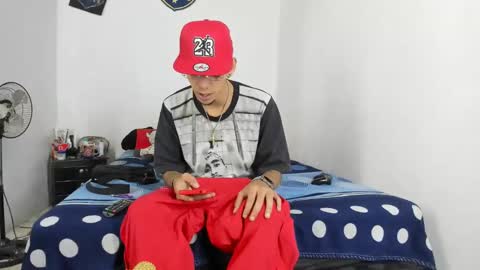 johan_and_antonella online show from 01/09/25, 08:55