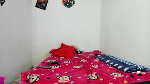 johan_and_antonella online show from 01/26/25, 03:38