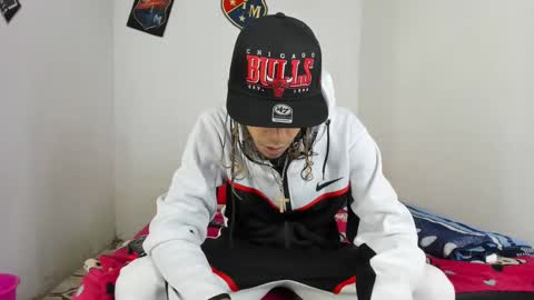 johan_and_antonella online show from 01/26/25, 06:38