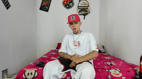 johan_and_antonella online show from 01/30/25, 03:55