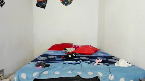 johan_and_antonella online show from 02/01/25, 12:51