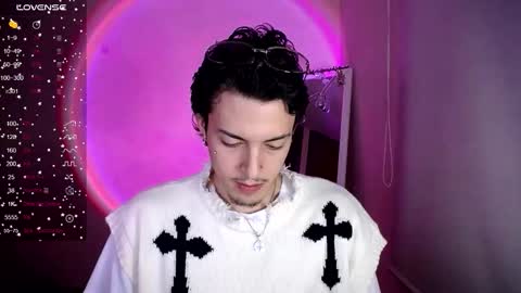 johan_parker222 online show from 02/17/26, 01:24