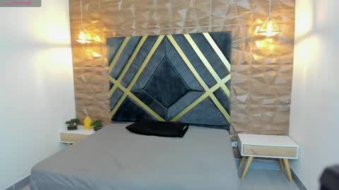 Johan Williams online show from 04/04/26, 01:52