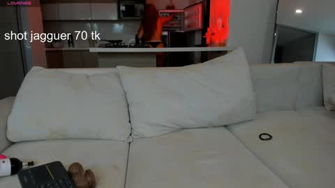 johana fox online show from 12/23/24, 06:55