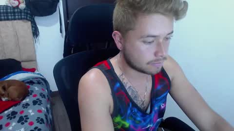 JOHAN independient model online show from 10/07/25, 09:12