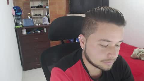 JOHAN independient model online show from 02/23/26, 04:26