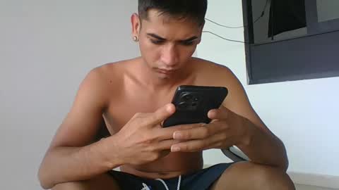 johan online show from 03/04/25, 02:10