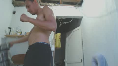 johantorres19 online show from 01/13/25, 10:56