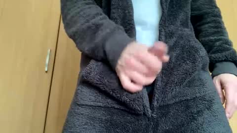 Snapshot of john06070 chatting on 01/28/25, 02:10 Uk daddy online show from 01/28/25, 02:10