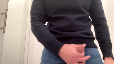 Snapshot of john06070 chatting on 02/08/25, 08:31 Uk daddy online show from 02/08/25, 08:31