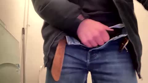 Snapshot of john06070 chatting on 03/05/25, 09:16 Uk daddy online show from 03/05/25, 09:16