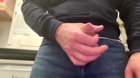 Snapshot of john06070 chatting on 03/09/25, 05:06 Uk daddy online show from 03/09/25, 05:06