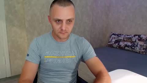 John online show from 10/26/25, 09:42