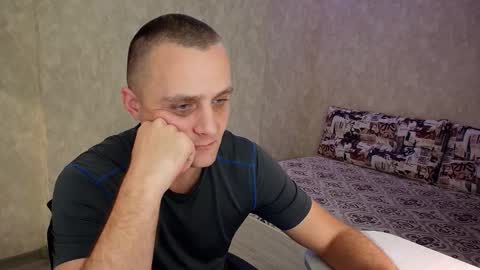 John online show from 11/24/25, 08:19