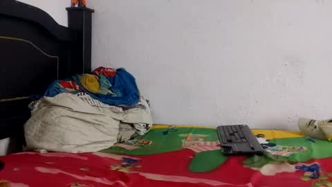 Snapshot of john_balthor chatting on 12/06/24, 11:47 online show from 12/06/24, 11:47