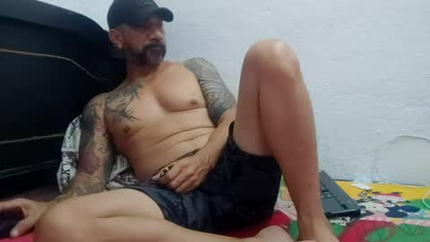 Snapshot of john_balthor chatting on 12/22/24, 10:15 online show from 12/22/24, 10:15