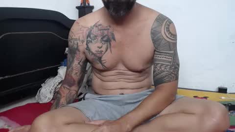 Snapshot of john_balthor chatting on 12/28/24, 02:32 online show from 12/28/24, 02:32