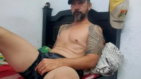 Snapshot of john_balthor chatting on 01/25/25, 02:47 online show from 01/25/25, 02:47