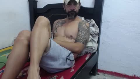 Snapshot of john_balthor chatting on 02/07/25, 02:37 online show from 02/07/25, 02:37