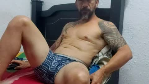 Snapshot of john_balthor chatting on 02/16/25, 05:37 online show from 02/16/25, 05:37