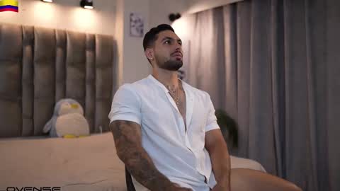 john online show from 10/21/25, 08:09