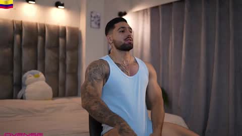 john online show from 11/03/25, 12:39