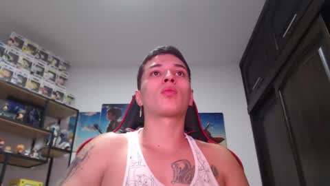 Snapshot of john_s117 chatting on 02/25/25, 12:47 JOHN online show from 02/25/25, 12:47
