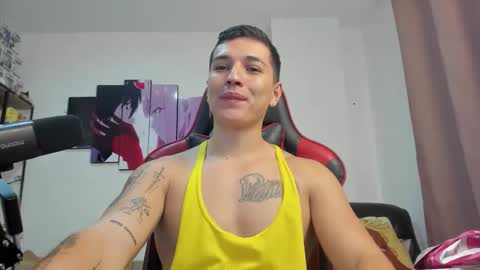 Snapshot of john_s117 chatting on 10/22/25, 12:22 JOHN online show from 10/22/25, 12:22