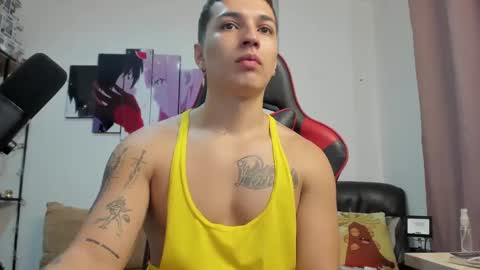 Snapshot of john_s117 chatting on 10/24/25, 02:41 JOHN online show from 10/24/25, 02:41