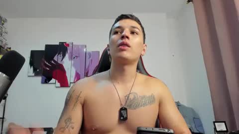 Snapshot of john_s117 chatting on 12/04/25, 12:09 JOHN online show from 12/04/25, 12:09