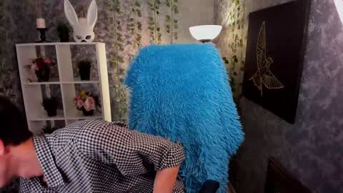 John online show from 12/21/24, 08:43