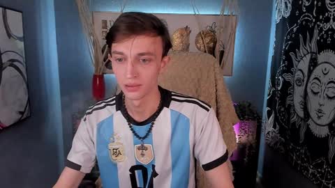 John online show from 01/05/25, 01:26