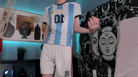 John online show from 02/06/25, 04:31