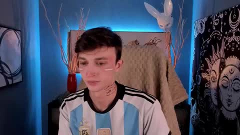 John online show from 02/18/25, 08:58