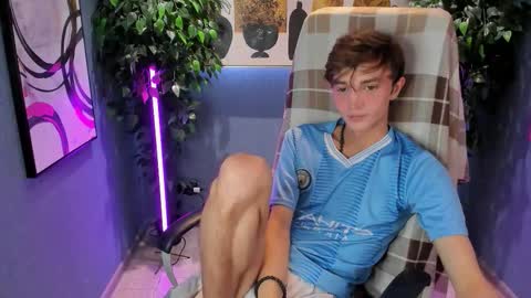 John online show from 09/13/25, 08:08