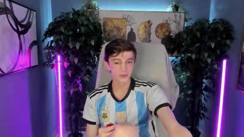 John online show from 11/01/25, 02:52