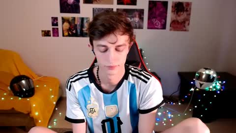 john_winx online show from 04/05/26, 02:03