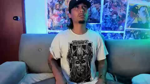 John carrie    Independent  Help me reach my goal 100 likes and 10000 followers  online show from 01/17/26, 01:32