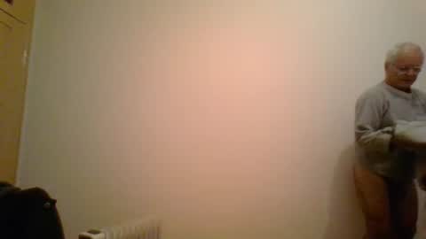 Snapshot of johndesnudado chatting on 01/03/25, 01:05 johndesnudado online show from 01/03/25, 01:05