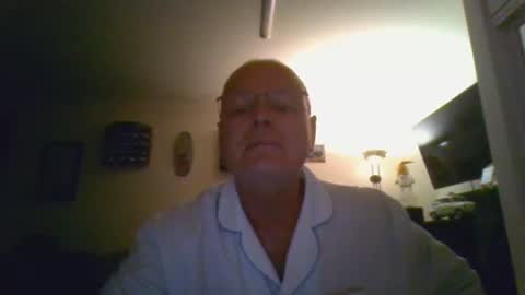 Snapshot of johndesnudado chatting on 09/25/25, 10:24 johndesnudado online show from 09/25/25, 10:24